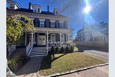 4 Perry St, Morristown, NJ 07960 - Photo 3