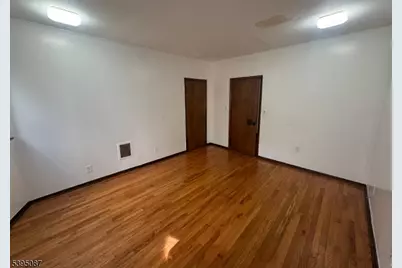 68 Danforth Ave, Jersey City, NJ 07305 - Photo 13