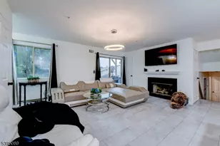 2 Meyer Ct, West Orange Township, NJ 07052 - Photo 9