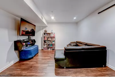 2 Meyer Ct, West Orange Township, NJ 07052 - Photo 23