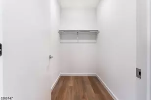 25 Freeway Dr, East Orange, NJ 07018 - Photo 17