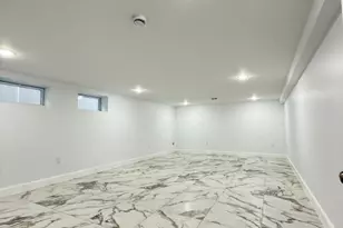 92 W 6th St, Bayonne, NJ 07002 - Photo 25