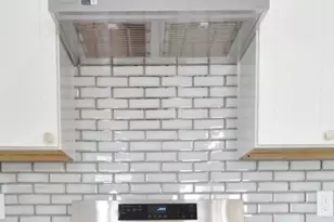 92 W 6th St, Bayonne, NJ 07002 - Photo 9