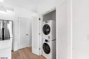 25 Freeway Dr, East Orange, NJ 07018 - Photo 19