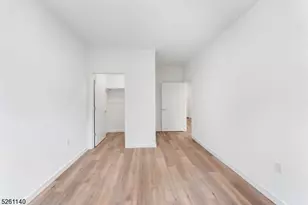 25 Freeway Dr, East Orange, NJ 07018 - Photo 13