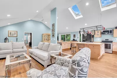 9 Mueller Lane, Franklin Township, NJ 07882 - Photo 9