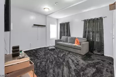 399 S 8th St, Newark, NJ 07103 - Photo 3