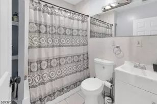 399 S 8th St, Newark, NJ 07103 - Photo 9