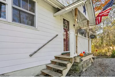 10 Anawa Rd, Vernon, NJ 07422 - Photo 5