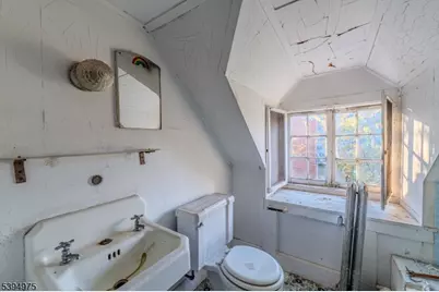 177 W High St, Somerville, NJ 08876 - Photo 27