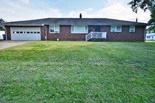 315 Czaplicki St, Manville, NJ 08835 - Photo 1