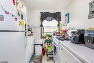 16 E 7th St, Clifton, NJ 07011 - Photo 11