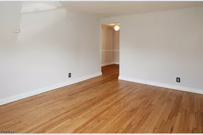 16 E 7th St, Clifton, NJ 07011 - Photo 5