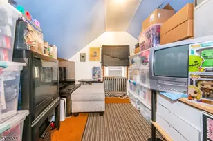 16 E 7th St, Clifton, NJ 07011 - Photo 17