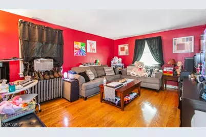 16 E 7th St, Clifton, NJ 07011 - Photo 13