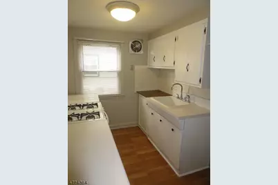 18 E 7th St, Clifton, NJ 07011 - Photo 3