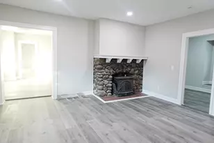 32 Elmwood Ave, East Orange, NJ 07018 - Photo 5