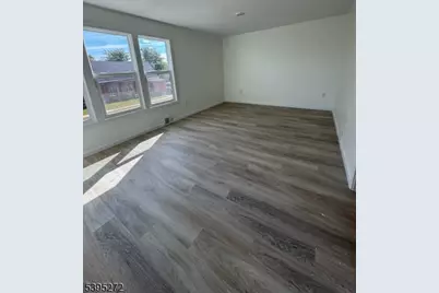 109 E Park Ave, Hamilton Township, NJ 08610 - Photo 3