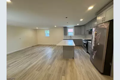 109 E Park Ave, Hamilton Township, NJ 08610 - Photo 27