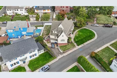 5 Park Rd, Paterson, NJ 07514 - Photo 37