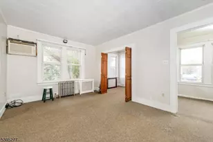 16 Willet St, Bloomfield, NJ 07003 - Photo 5