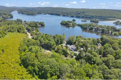 574 Warwick Tpke, West Milford, NJ 07421 - Photo 33