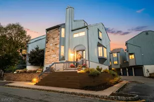 29 Trafalgar Ct, Washington Township, NJ 07840 - Photo 1