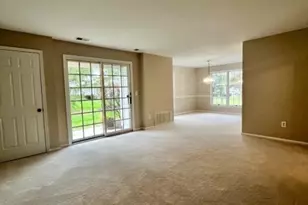 133 Mockingbird Ct, Readington, NJ 08887 - Photo 9