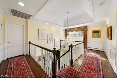 2 Unami Ln, Scotch Plains Township, NJ 07076 - Photo 17