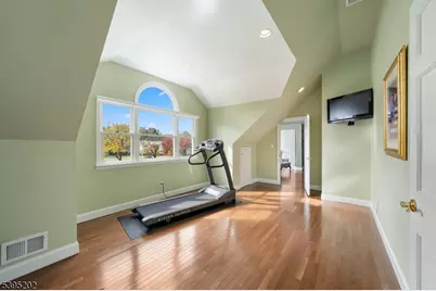 2 Unami Ln, Scotch Plains Township, NJ 07076 - Photo 35