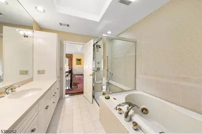 2 Unami Ln, Scotch Plains Township, NJ 07076 - Photo 25