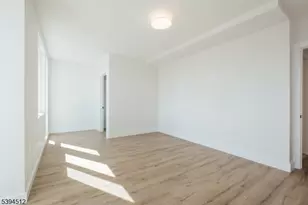 67 Martin Luther King Jr B, Newark, NJ 07104 - Photo 23