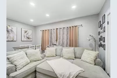 289 N Center St, Orange, NJ 07050 - Photo 3