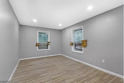 481 Preakness Ave, Paterson, NJ 07502 - Photo 13