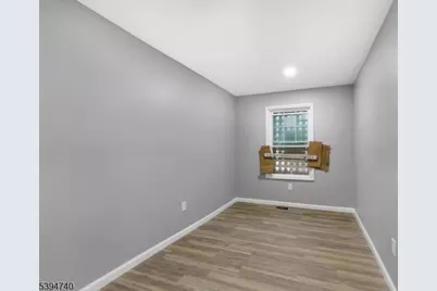 481 Preakness Ave, Paterson, NJ 07502 - Photo 9