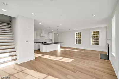 127 Myrtle Rd, Warren Township, NJ 07059 - Photo 13