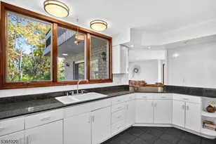 16 Benedek, Lawrence Township, NJ 08540 - Photo 11