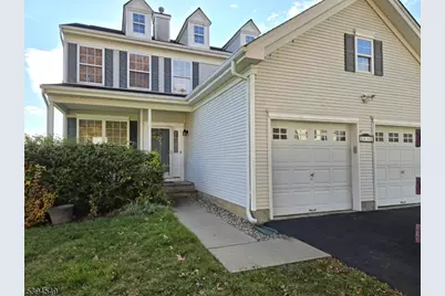 33 Saxton Dr, Hackettstown, NJ 07840 - Photo 1