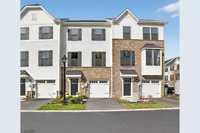 9 Saw Mill Cir, Hackettstown, NJ 07840 - Photo 1