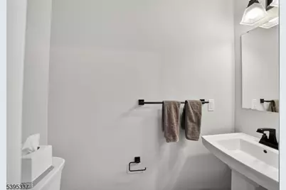 9 Saw Mill Cir, Hackettstown, NJ 07840 - Photo 7