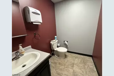 15 Somerset Pl, Clifton, NJ 07012 - Photo 7