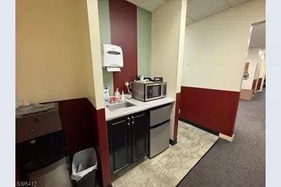 15 Somerset Pl, Clifton, NJ 07012 - Photo 5