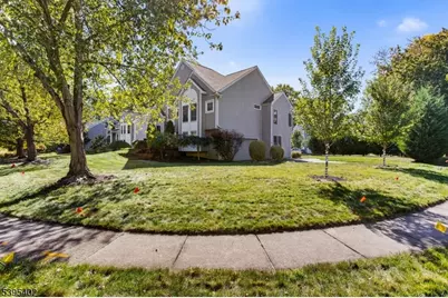 17 Elm St, Hopewell Boro, NJ 08525 - Photo 3