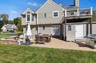 17 Elm St, Hopewell Boro, NJ 08525 - Photo 7