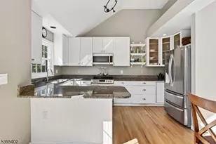 17 Elm St, Hopewell Boro, NJ 08525 - Photo 19