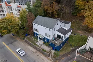 1106-1108 River Rd, Edgewater, NJ 07020 - Photo 17