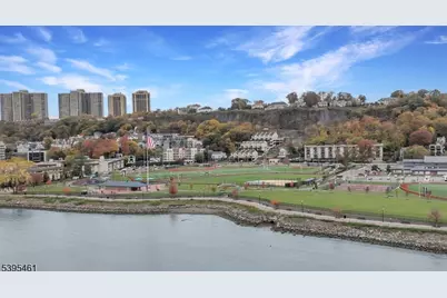 1106-1108 River Rd, Edgewater, NJ 07020 - Photo 5