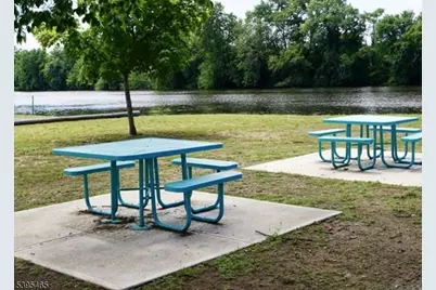 128 Lee St #1, Elmwood Park, NJ 07407 - Photo 27