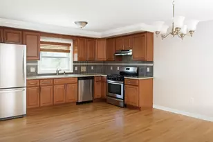 128 Lee St, Elmwood Park, NJ 07407 - Photo 3