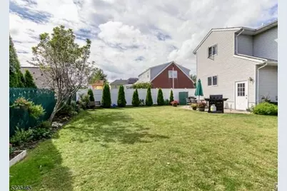 128 Lee St #1, Elmwood Park, NJ 07407 - Photo 21